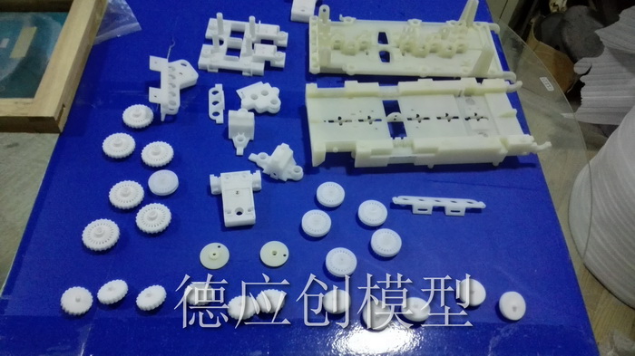 德应创模型塑胶加工 (5)