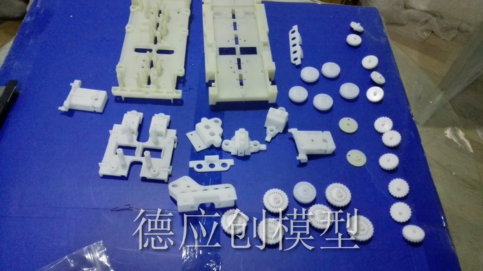 德应创模型塑胶加工 (6)